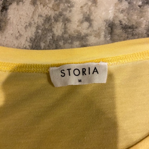 Star crop top - Picture 2 of 2